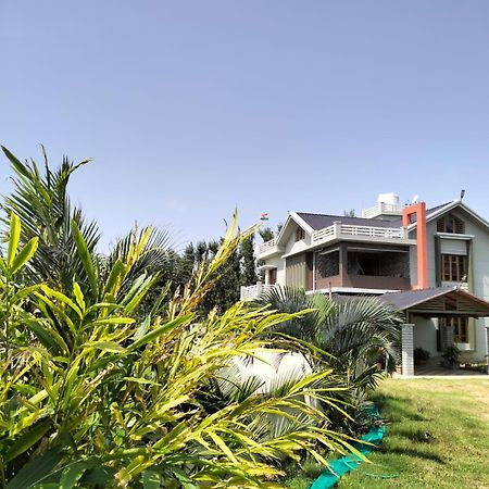 The Grassland Homestay Чикмагалур Экстерьер фото